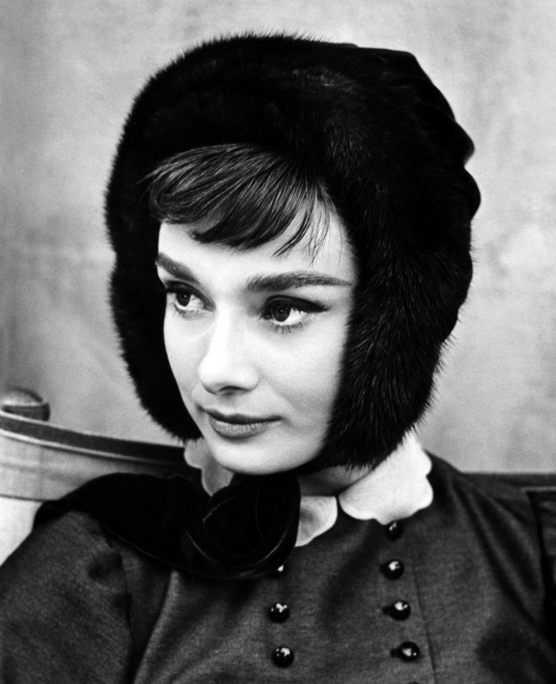 1118full-audrey-hepburn