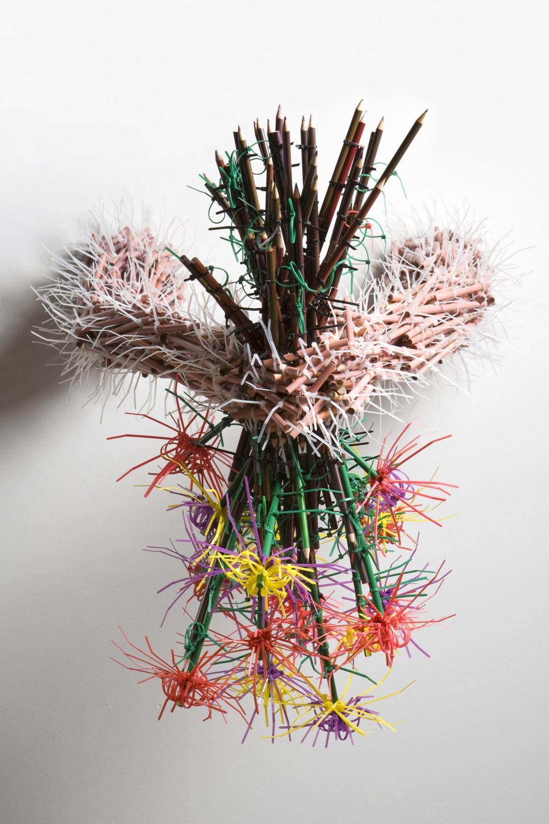 PENCIL_SCULPTURE_ART_YEET_MAGAZINE-10