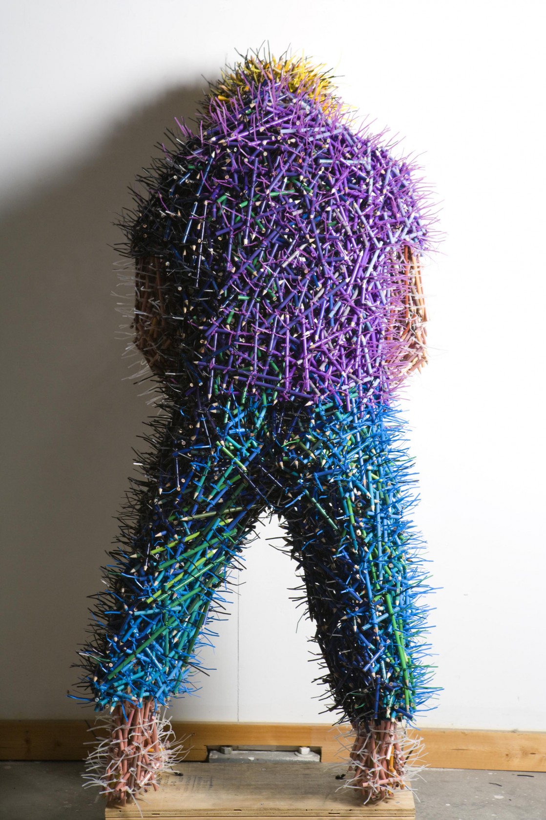 PENCIL_SCULPTURE_ART_YEET_MAGAZINE