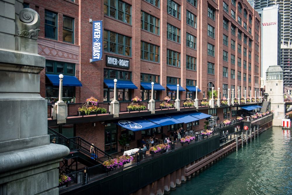 Swim Into Chicago River Roast Restaurant in Chicago A Breathtaking