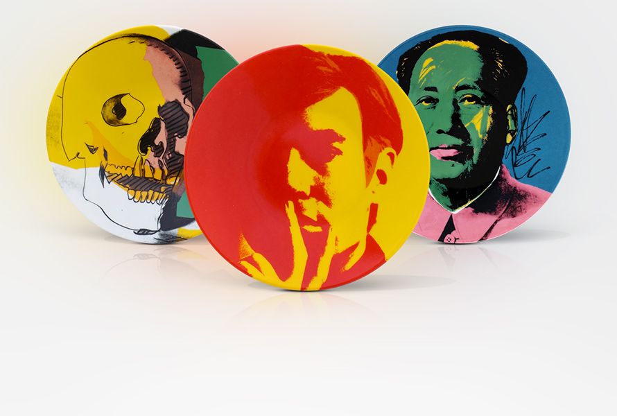 Andy Warhol Never Dies:
The Cult Objects Of the Genius of Pop Art.