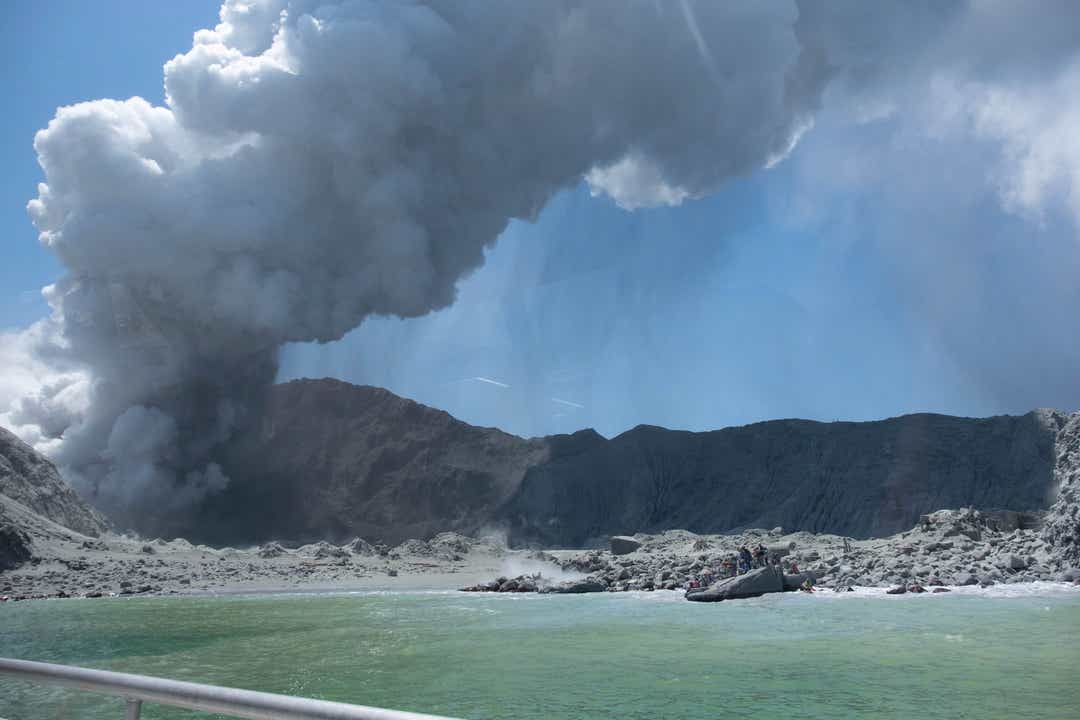 New-Zealand : What is a cone volcano? The science behind the deadly New Zealand eruption