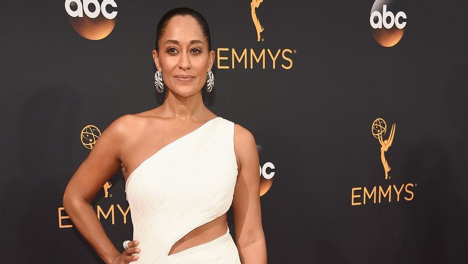 Tracee Ellis Ross, 46, Poses Nude On Instagram To Introduce New Natural Hair Care Line.
