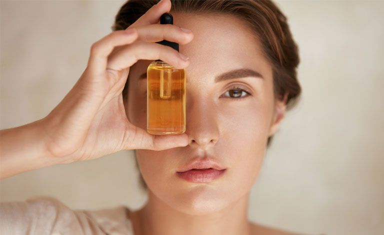 Trends : Why  Retinol Is Increasingly Considered The Miracle Weapon In Beauty Sphere