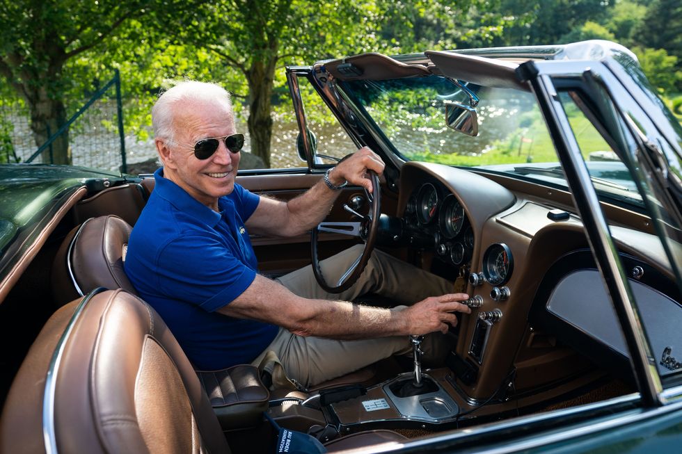 A Day In The Life Of President Biden : The 10 Surprisingly Normal Things The President Of The United States Cannot do.