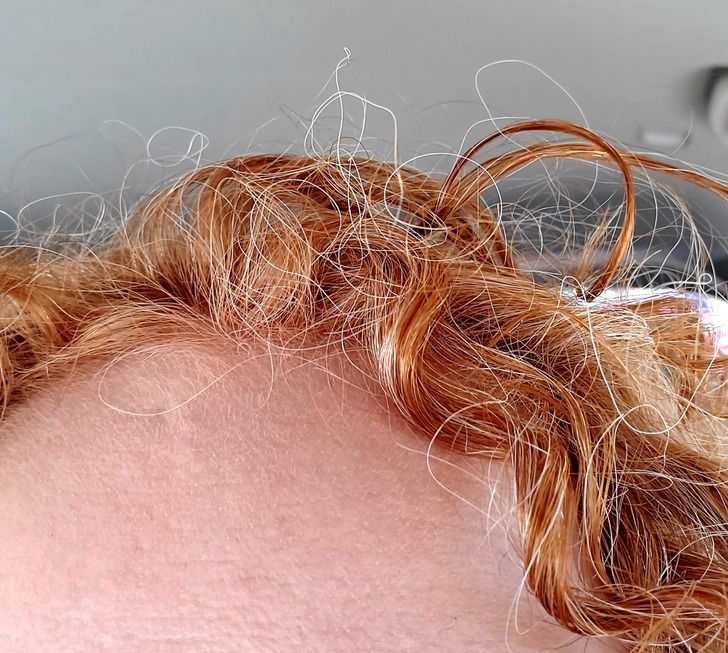 20 Women who have had enough to hide their grey hair