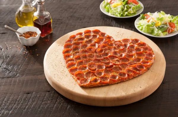 Valentine's Day food deals: Celebrate Galentine's Day Saturday, your sweetheart Sunday with specials, heart pizza
