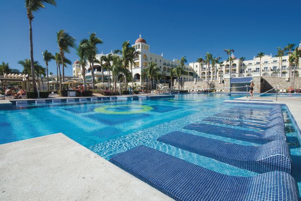 Explore Cabo San Lucas , a resort city on the southern tip of Mexico’s Baja California peninsula.