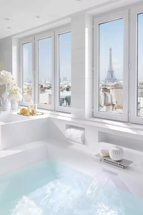 Under The Magnifying Glass of Yeet Magazine: The Mandarin Oriental In Paris