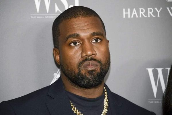 Kanye West : American rapper Begins 30-Day Break From Talking, Alcohol, Adult Films